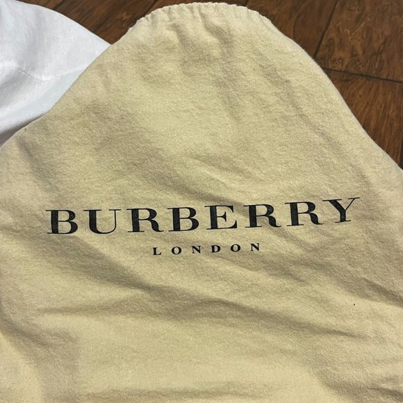Burberry Nova Shoulder Bag - Picture 1 of 14